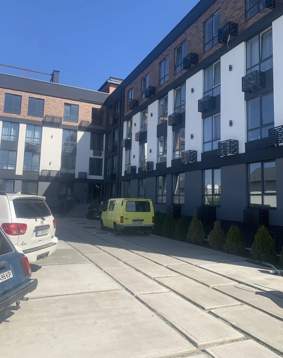 1-кімнатна квартира, Білогородка: євроремонт, укриття в будинку - фото 2