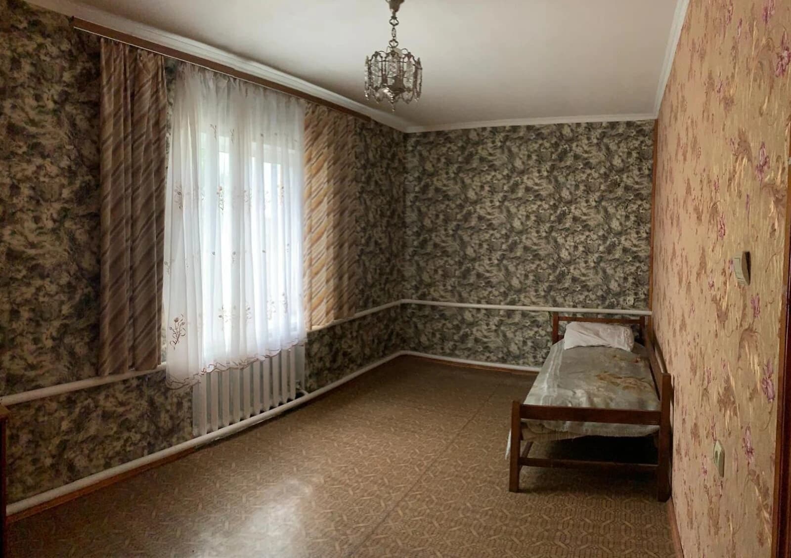 Будинок, Шаровечка: 4 спальні, 7 соток, гараж у цоколі - фото 4