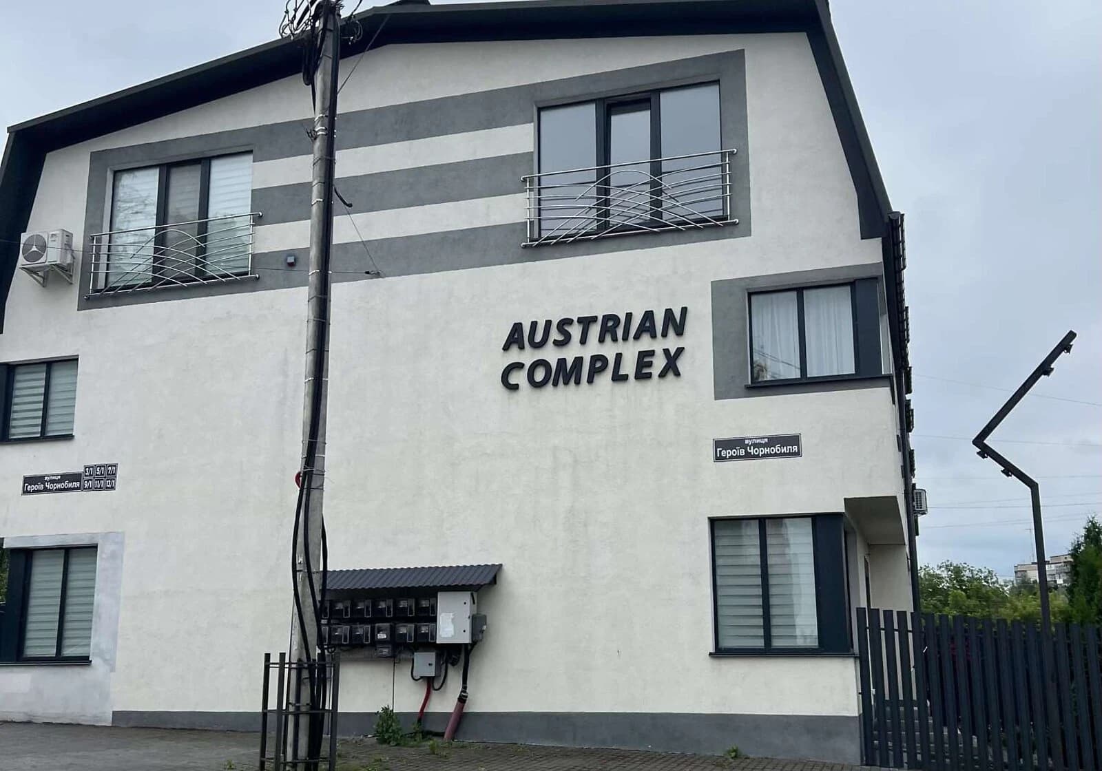 Таунхаус, Південно-Західний: новобудова, веранда, ділянка 99 м² - фото 1