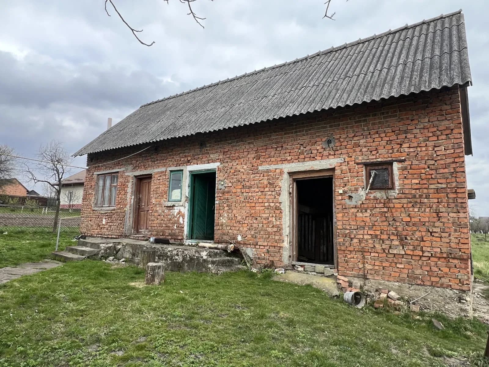 Будинок, Новосілки-Гостинні: 43 км від Львова, 17 соток чорнозему - фото 3