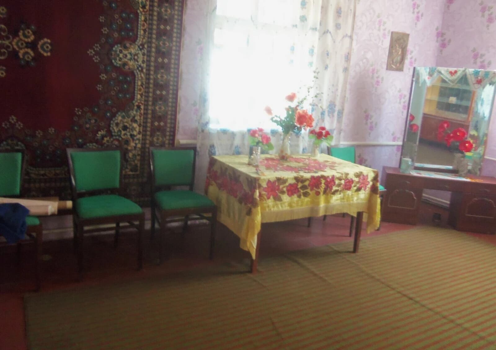 Будинок, Жовтневе (нов. Квітневе): веранда, 18 соток, 3 спальні - фото 5