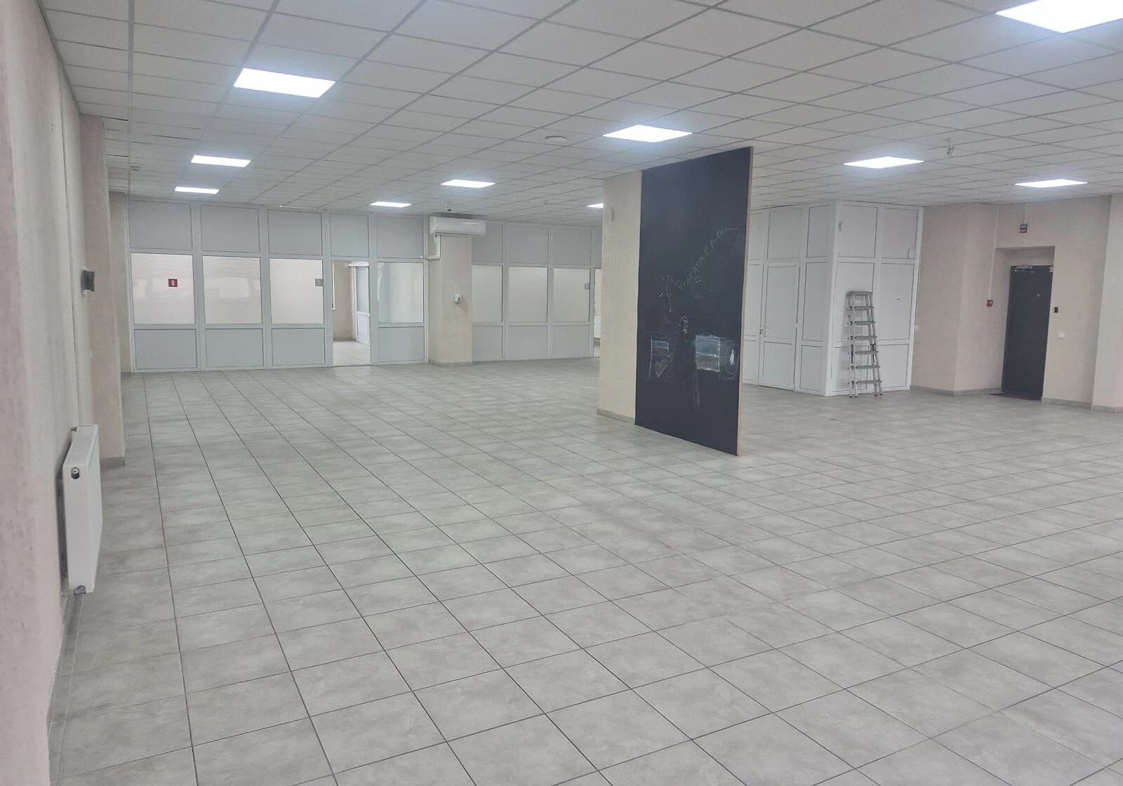 Офіс, Центр: укриття в будинку, підземна парковка - фото 4