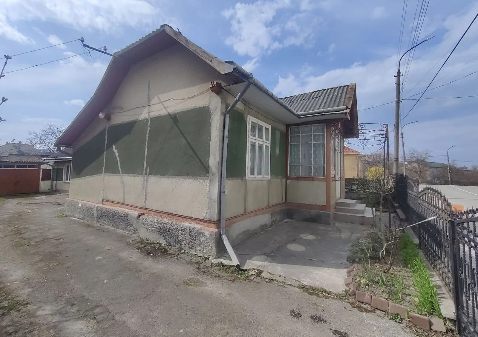 Будинок, Трускавець: басейн, гараж, літня кухня - фото 1