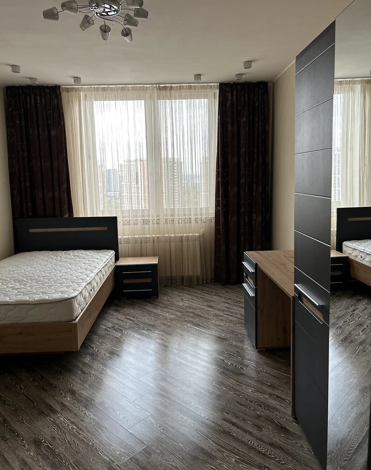 4-кімнатна квартира, Позняки: консьєрж, метро Осокорки, без комісії - фото 3