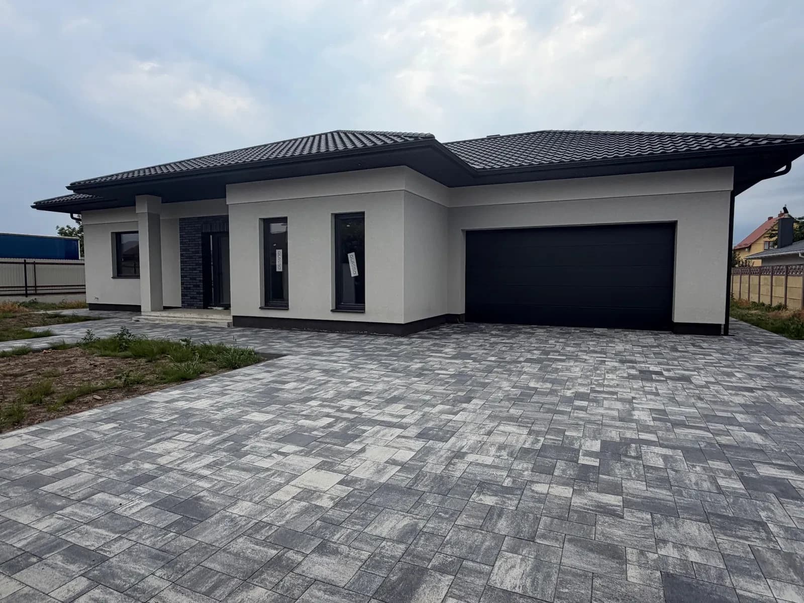 Будинок, Боратин: гараж на 2 авто, 12 соток, тераса 11 м² - фото 3
