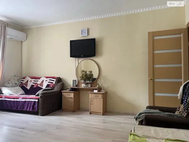 1-кімнатна квартира, вулиця Ньютона: євроремонт, балкон/лоджія - фото 3