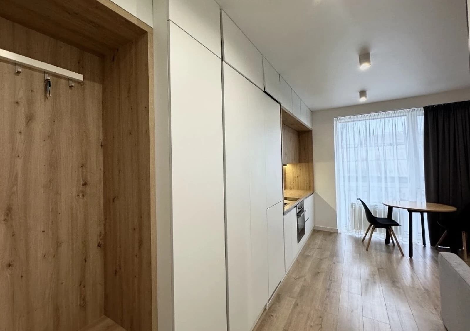 1-кімнатна квартира, Бучанська: євроремонт, кухня-студія - фото 5