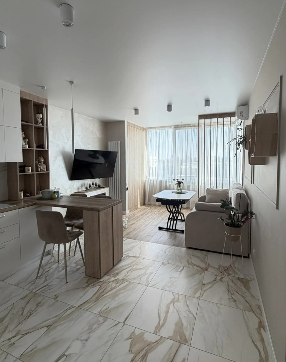 2-кімнатна квартира, Нивки: дизайнерський ремонт, можна з дітьми - фото 4