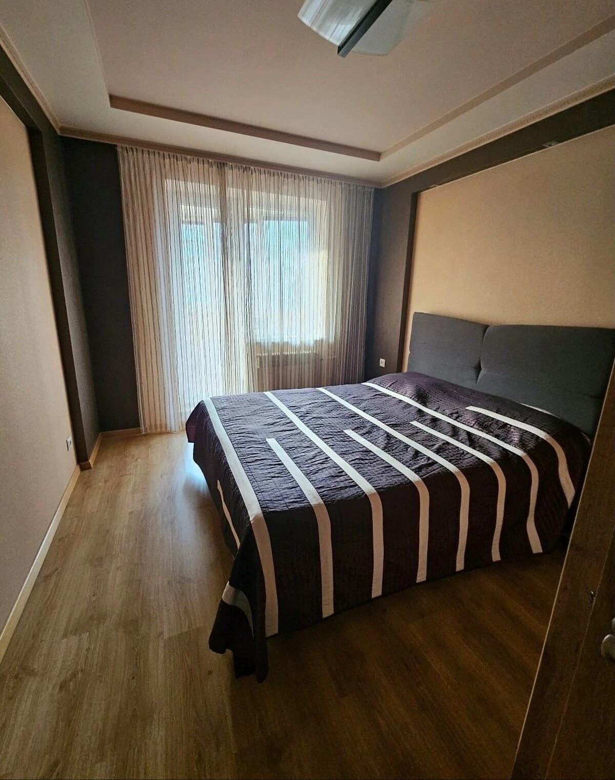 3-кімнатна квартира, Лозова: євроремонт, централізоване опалення - фото 3