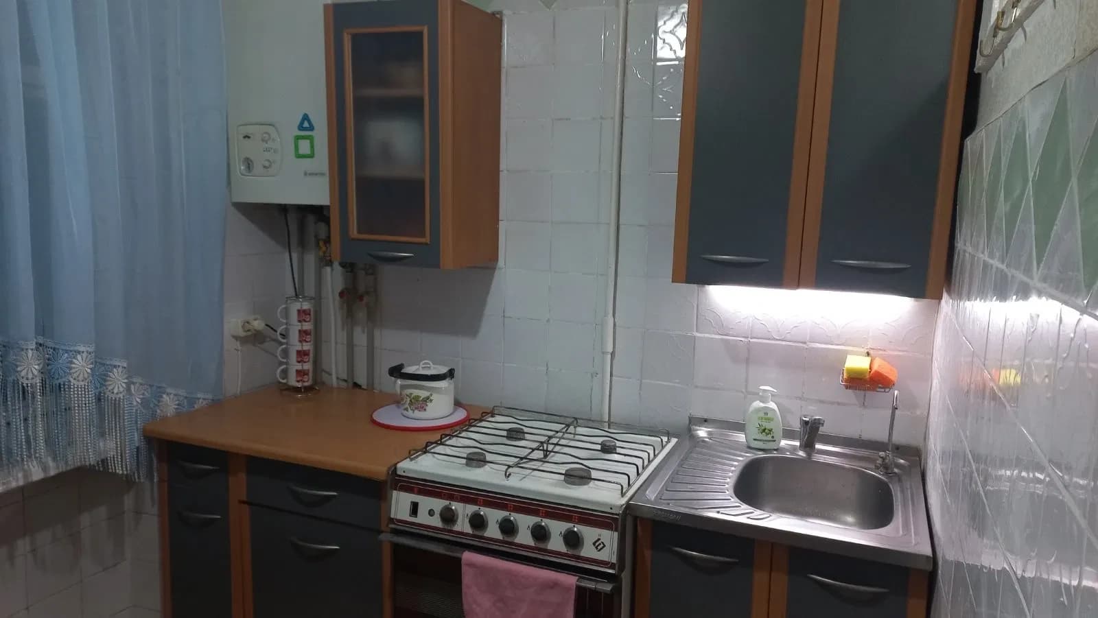 3-кімнатна квартира, Самар: район «Самоліта», газове опалення - фото 5