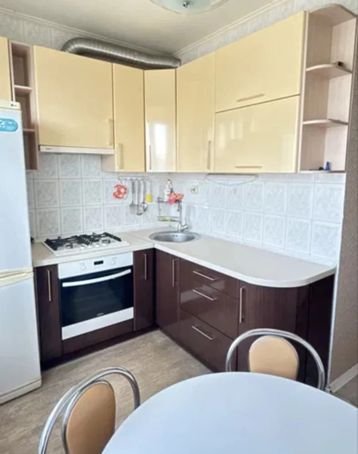 2-кімнатна квартира, ХТЗ: євроремонт, роздільний санвузол