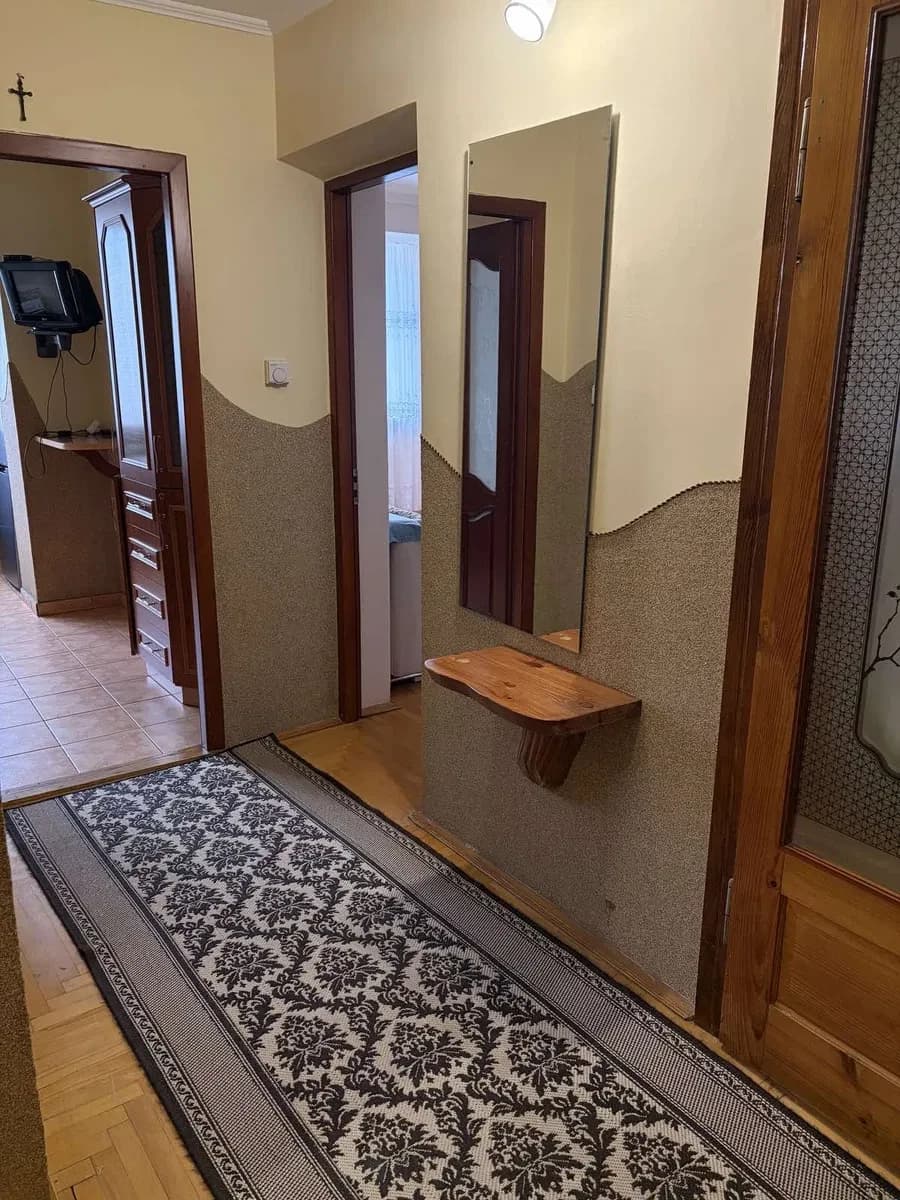 2-кімнатна квартира, Муроване: євроремонт, меблі та техніка - фото 3