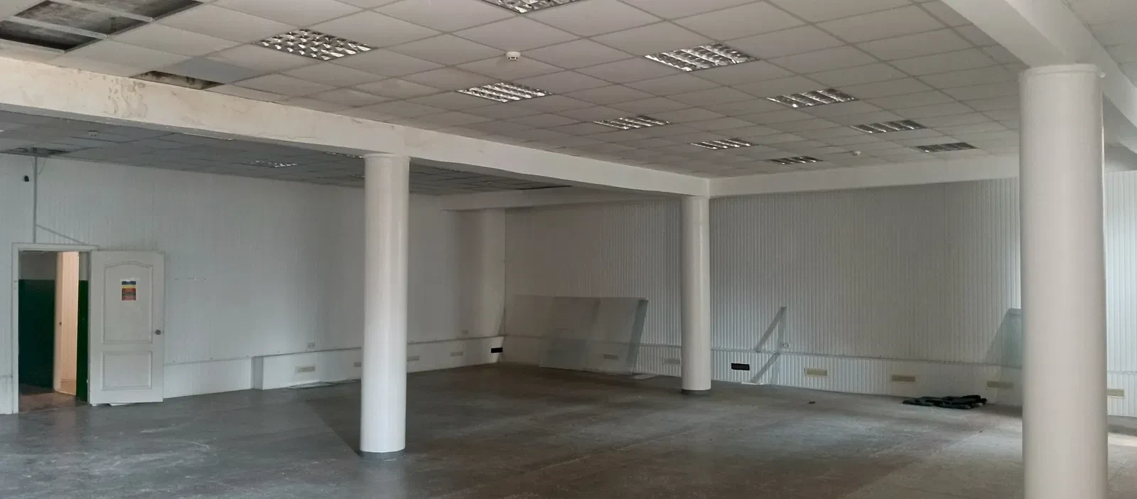 Магазин, Долгинцевський: торгівля косметикою, ремонт - фото 1