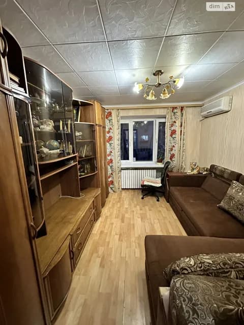 Кімната, Лєнпоселище: косметичний ремонт, бойлер - фото 2