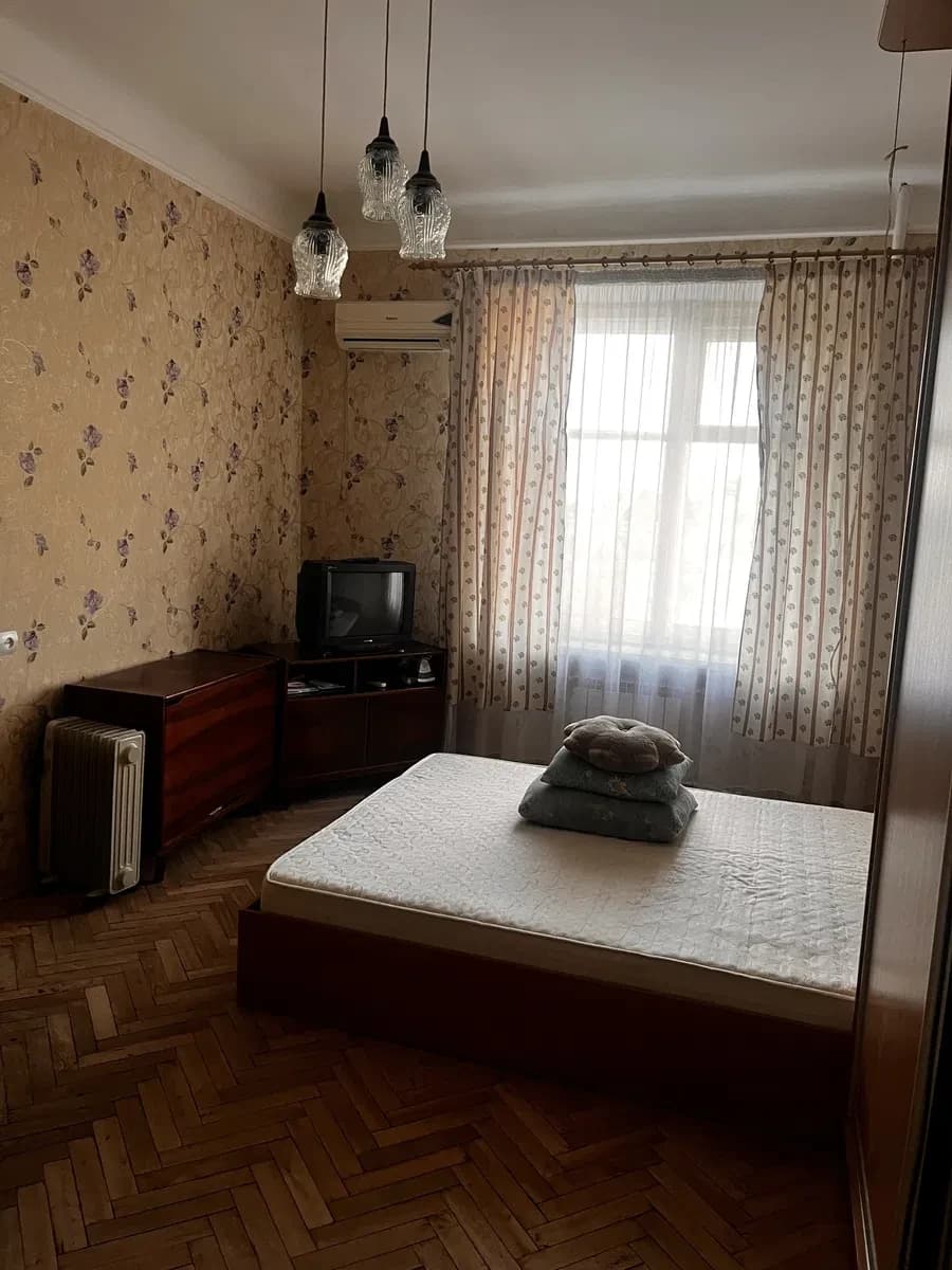 2-кімнатна квартира, Солом'янський: сталінка, зупинка 250 м - фото 2