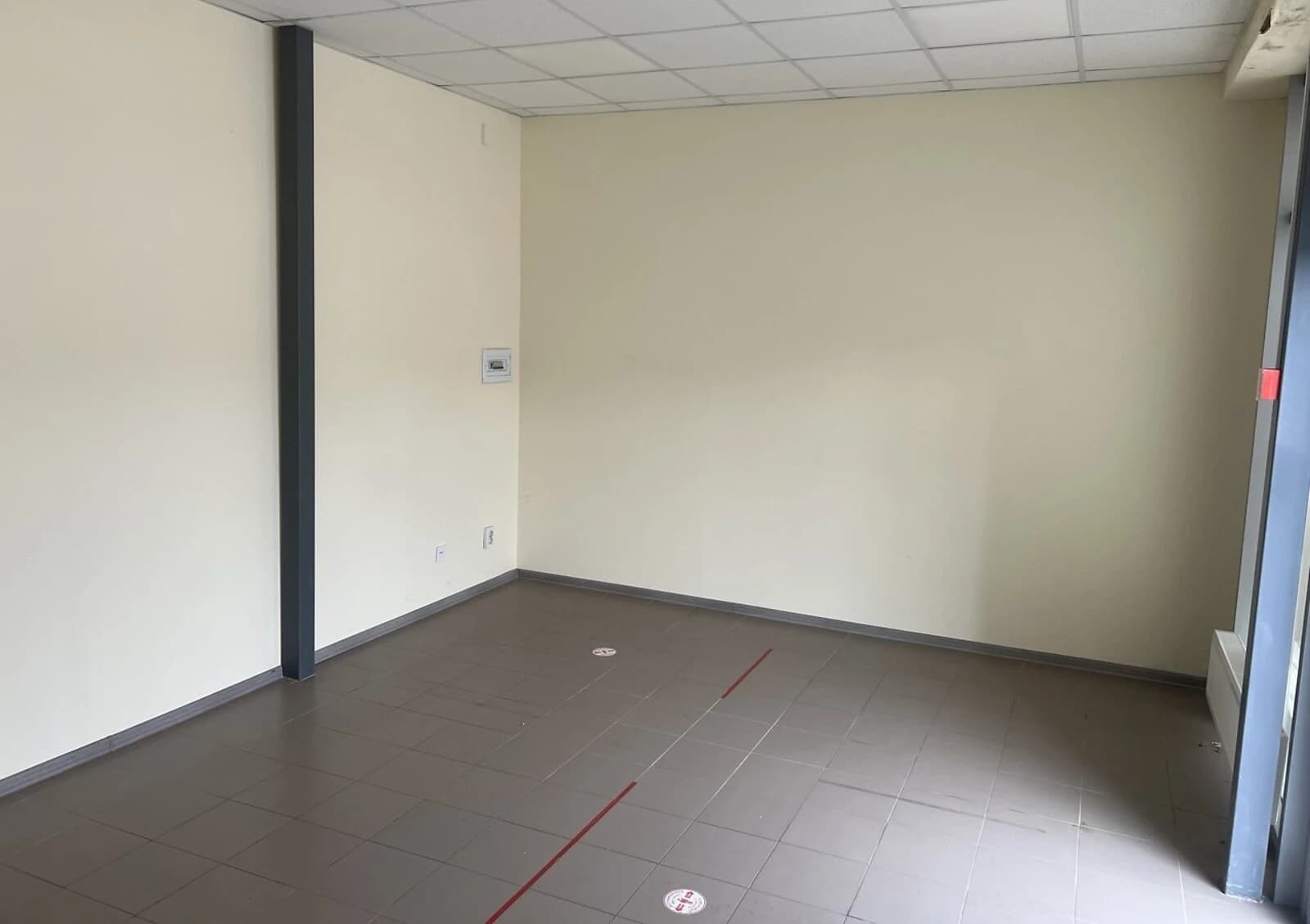 Комерційне приміщення, Павлівка: фасадне, окреме - фото 3