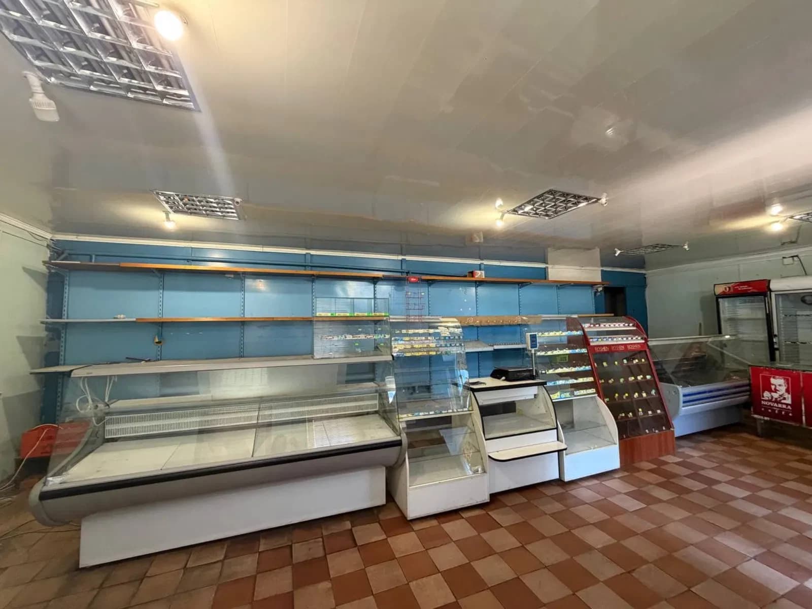 Комерційна будівля, Сошників: продуктовий магазин, 3 фази - фото 4
