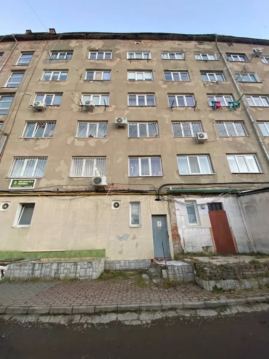 Приміщення, Луцьк: басейн, парова лазня, фасадне - фото 2