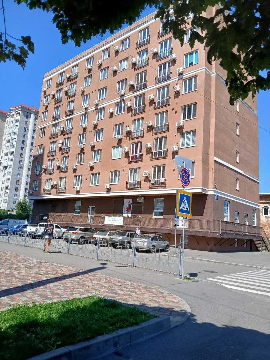 Студія у ЖК Славський: авторський ремонт, біля вокзалу - фото 1