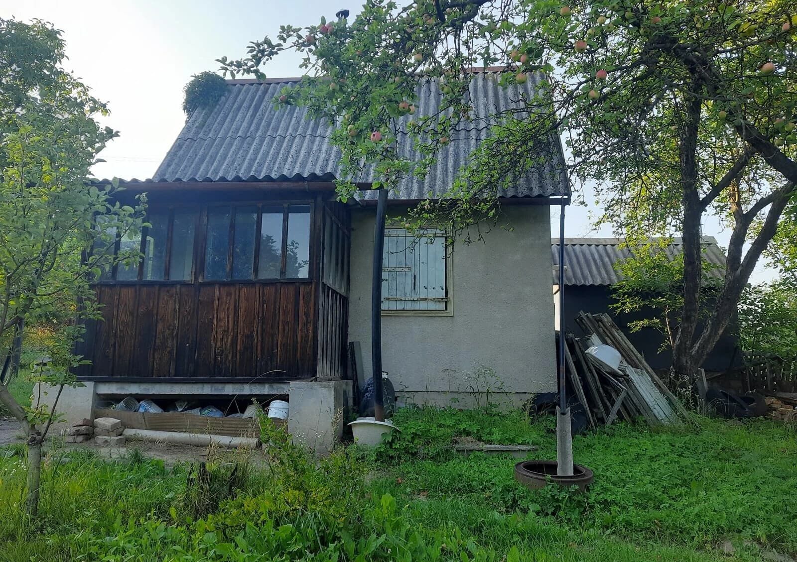 Дача, Малі Грибовичі: свердловина, гараж у дворі - фото 1