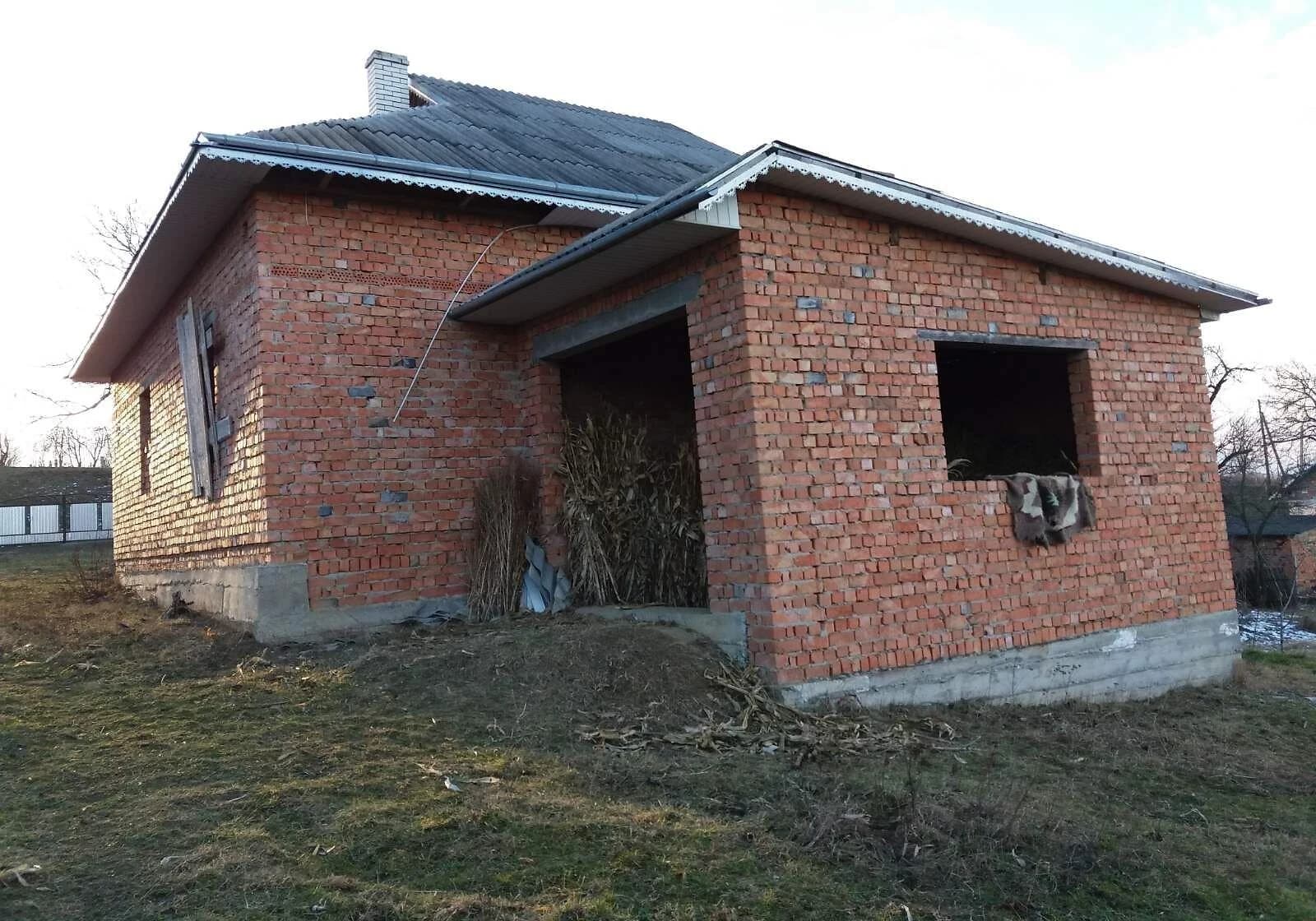 Дача, Давидівці: 12 кімнат, цегляні стіни, 2 поверхи