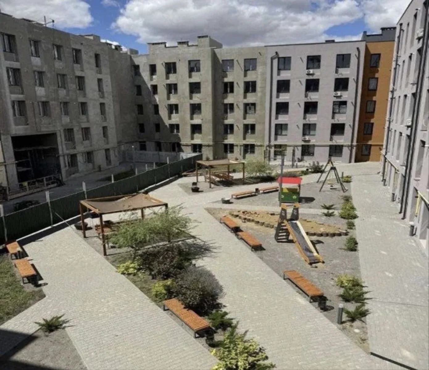 1-кімнатна квартира у ЖК KEKS: кладова 8,9 м², переуступка - фото 3