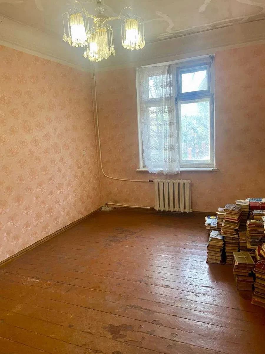 Сталінка, Центрально-Міський: Дзержинка, збільшена кухня - фото 3