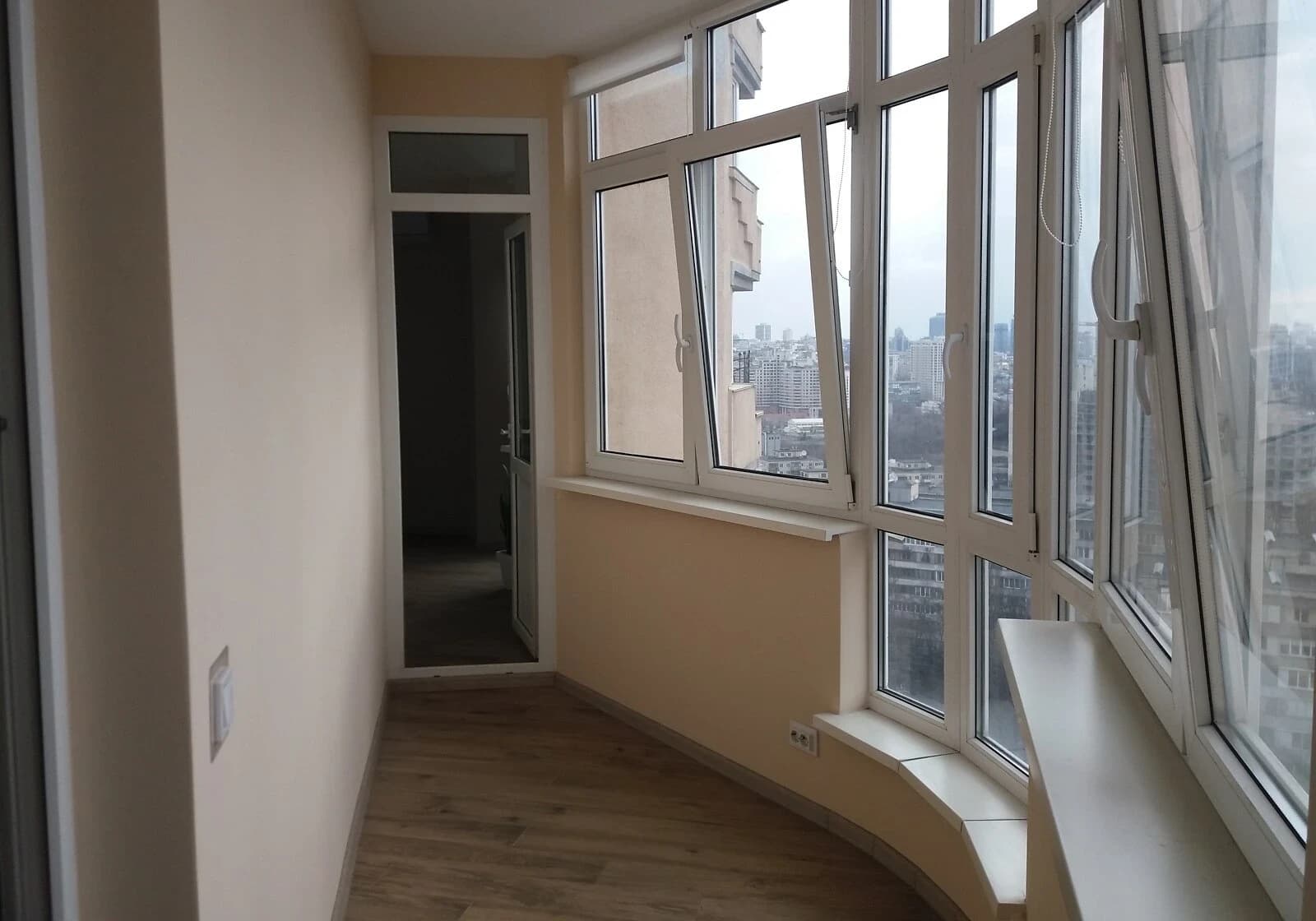 2-кімнатна квартира, Солом'янка: євроремонт, кухня-студія, укриття в будинку - фото 5