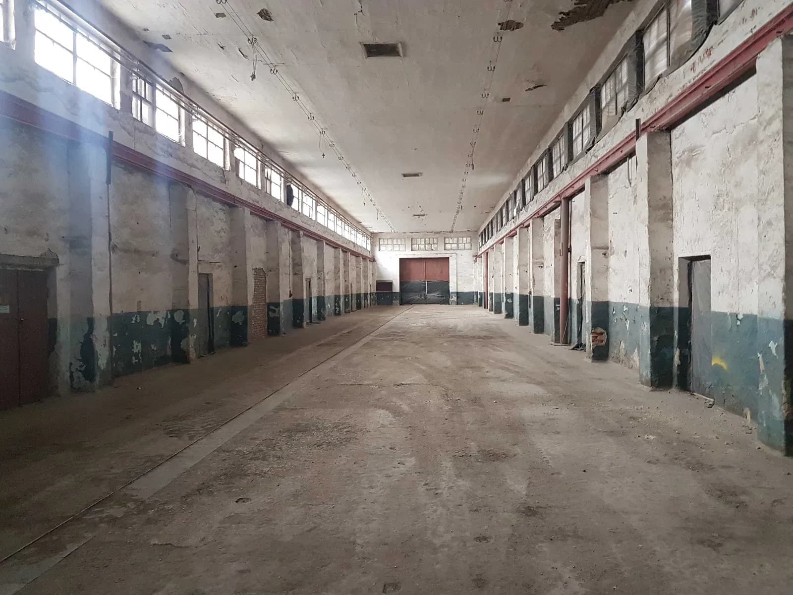 Виробничо-складський комплекс, Андрушівка: 400 кВА, кран-балки, 1,77 га