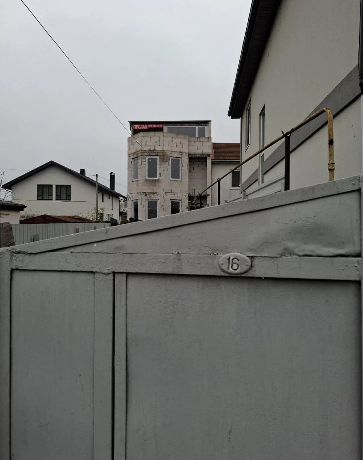 Будинок, Казбет: новобудова, тераса - фото 1