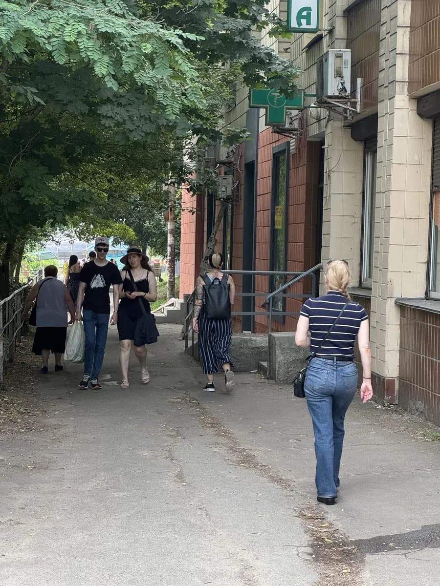 Приміщення, Подільський: щільний пішохідний трафік, фасадне, окремий вхід - фото 3