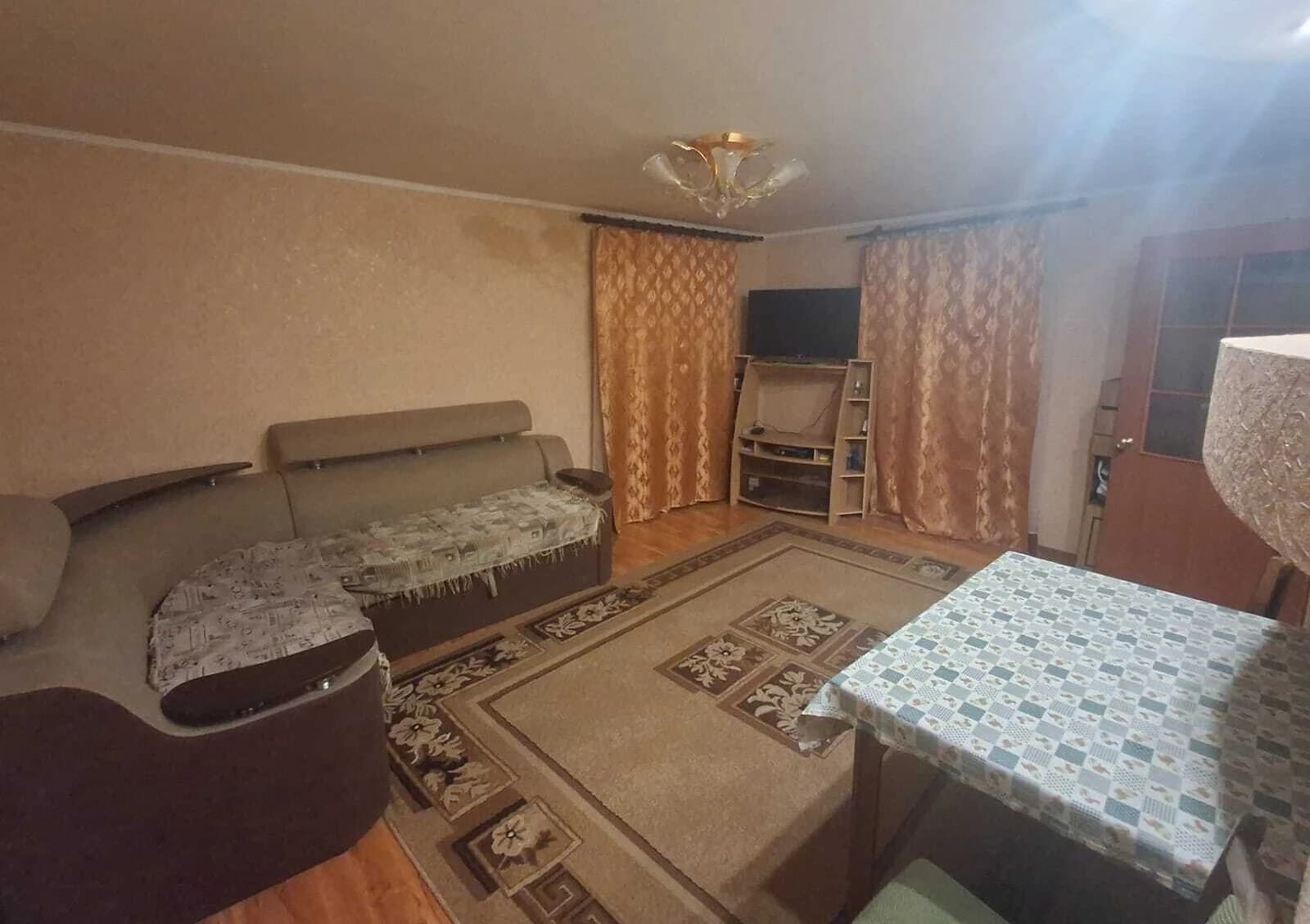 Частина будинку, Рибці: 2 спальні, гараж у дворі - фото 4