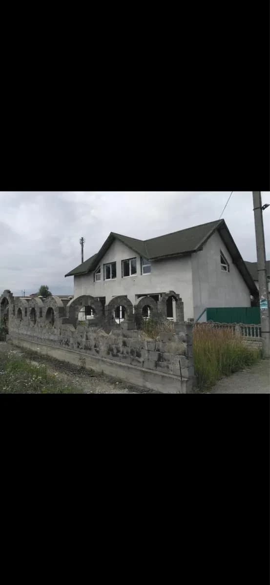 2 будинки, Загвіздя: 12 соток, свердловина та газ - фото 4