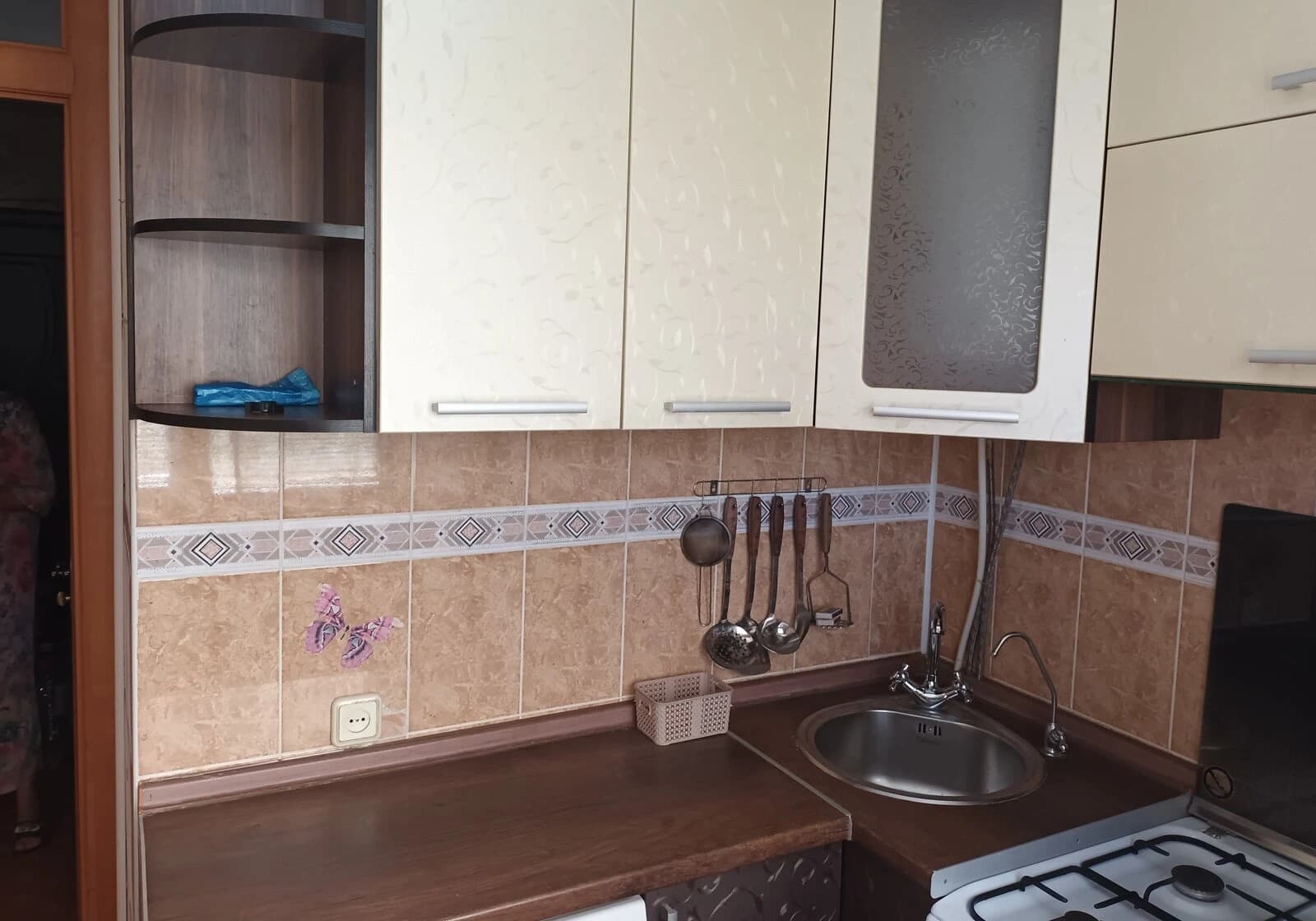 2-кімнатна квартира, ЮТЗ: вода й опалення без світла, балкон - фото 3
