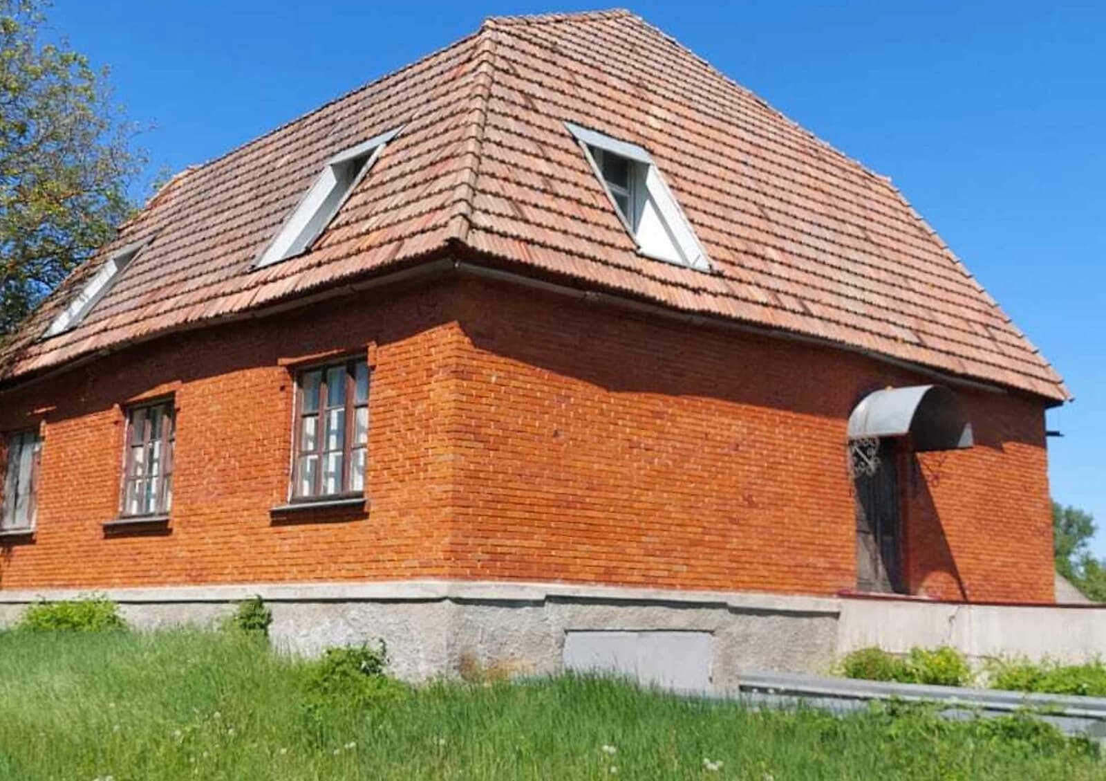 Будинок, Хомутець: гараж, 86 соток, господарські будівлі - фото 2
