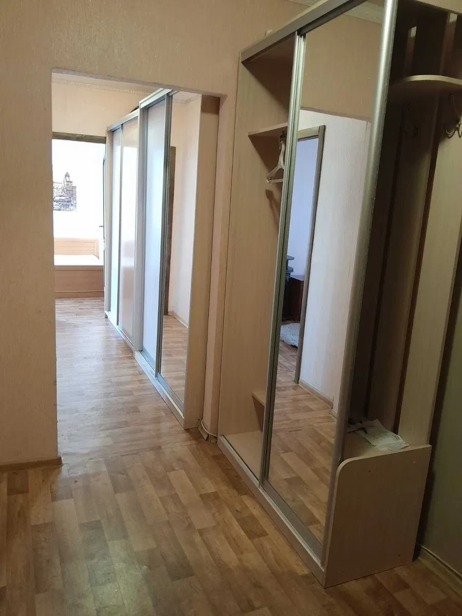 2-кімнатна квартира у ЖК Молодіжний квартал: генератор, метро Осокорки 7 хв - фото 3