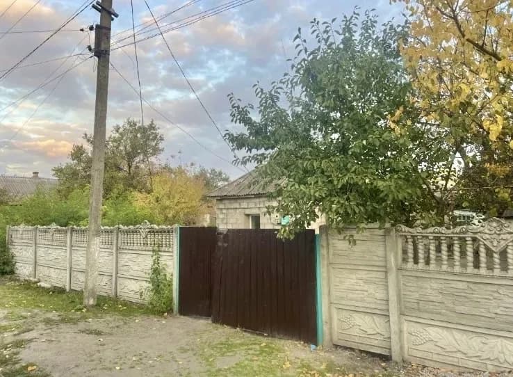 Будинок, Верхівцеве: газове опалення, вода в будинку, 10 соток