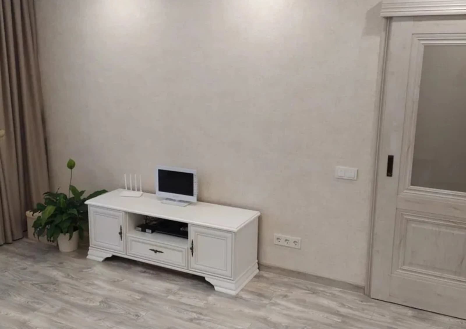 1-кімнатна квартира, Шостка: євроремонт, роздільний санвузол - фото 1