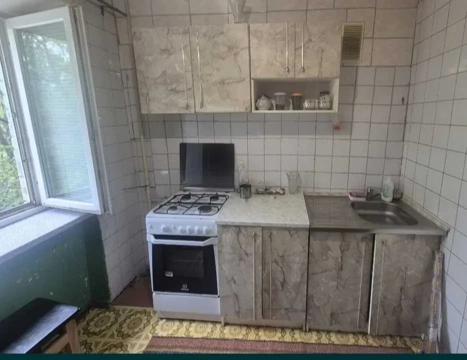 1-кімнатна квартира, Комунарський: не кутова, цегляний будинок