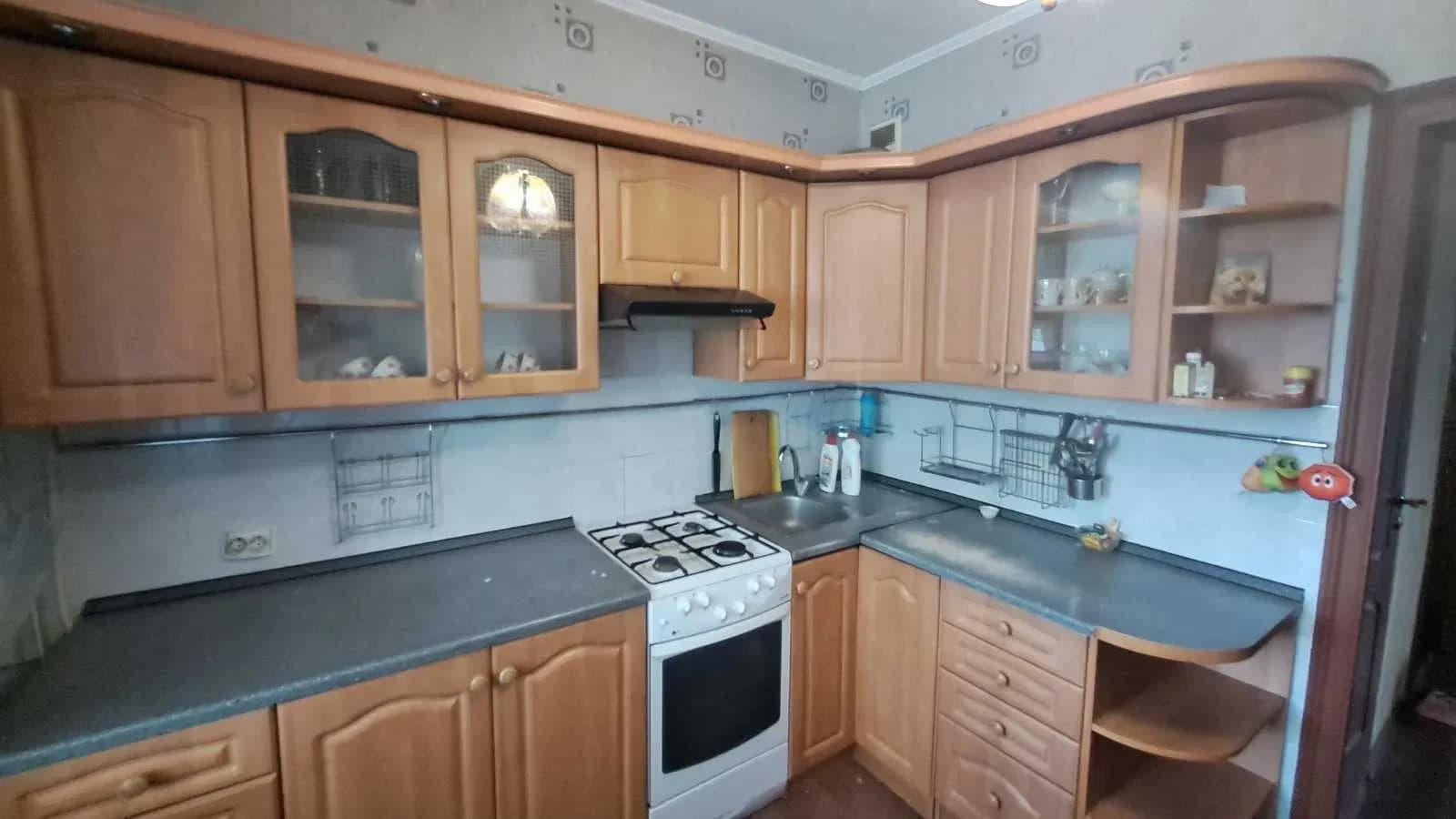 3-кімнатна квартира, Вишневе: тепло під час блекауту, газова плита - фото 5