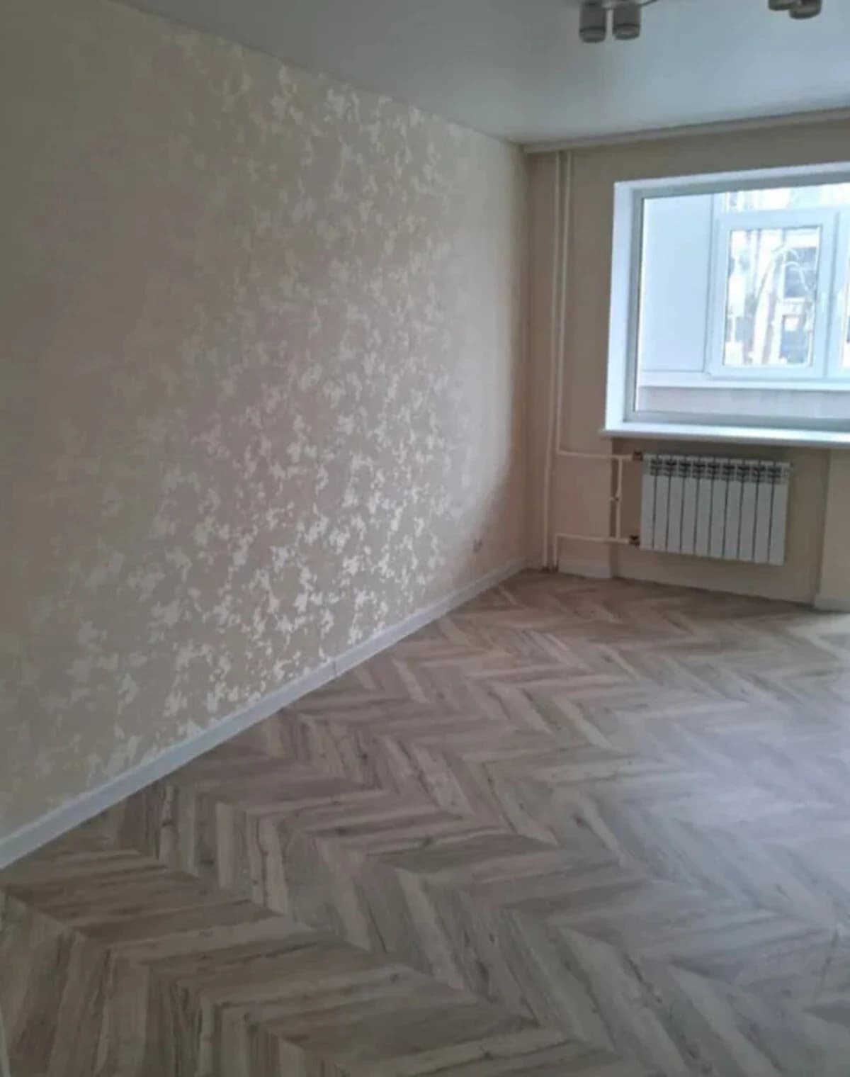 2-кімнатна квартира, Алмазний: євроремонт, кухня 15 м² - фото 4