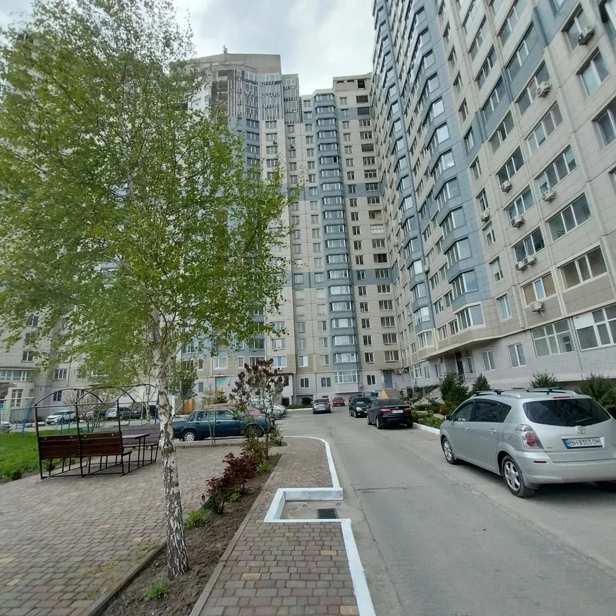 1-кімнатна квартира у ЖК Чорноморська Перлина: кухня 16 м²