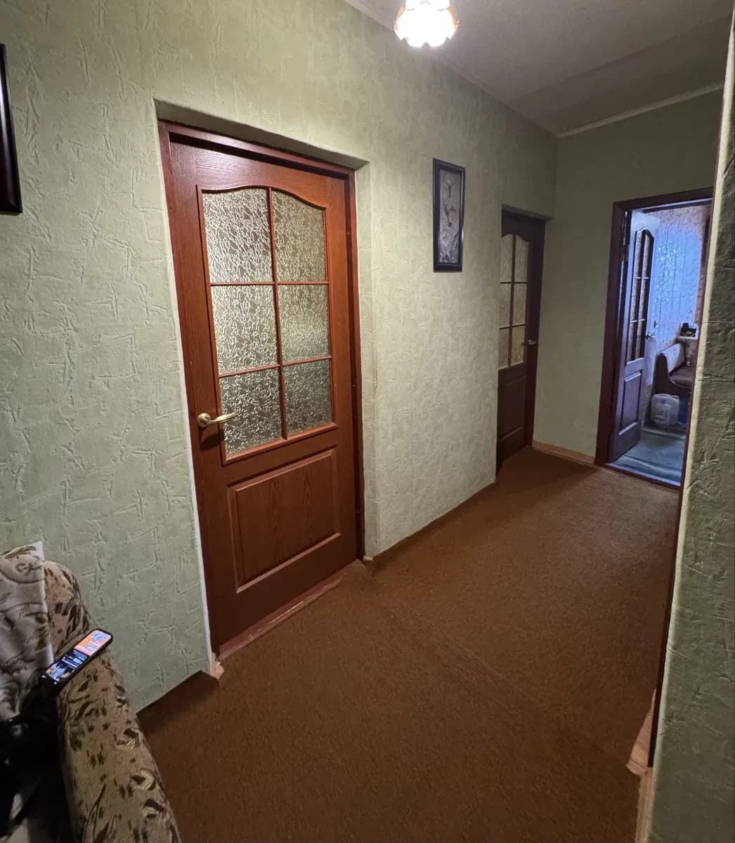 2-кімнатна квартира, Умань: гараж, 500 м до парку «Софіівка» - фото 1