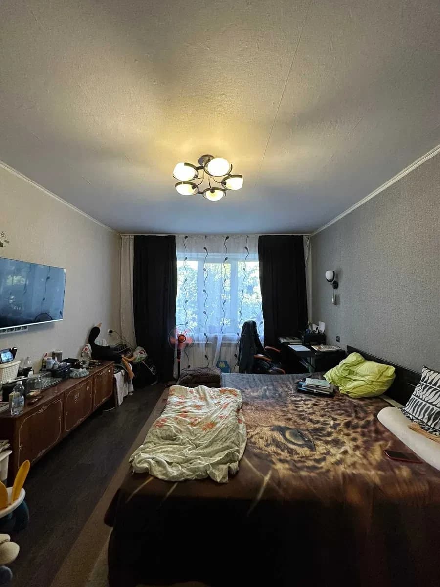 4-кімнатна квартира, Кам’янське: ГАО, 3 засклені лоджії - фото 3