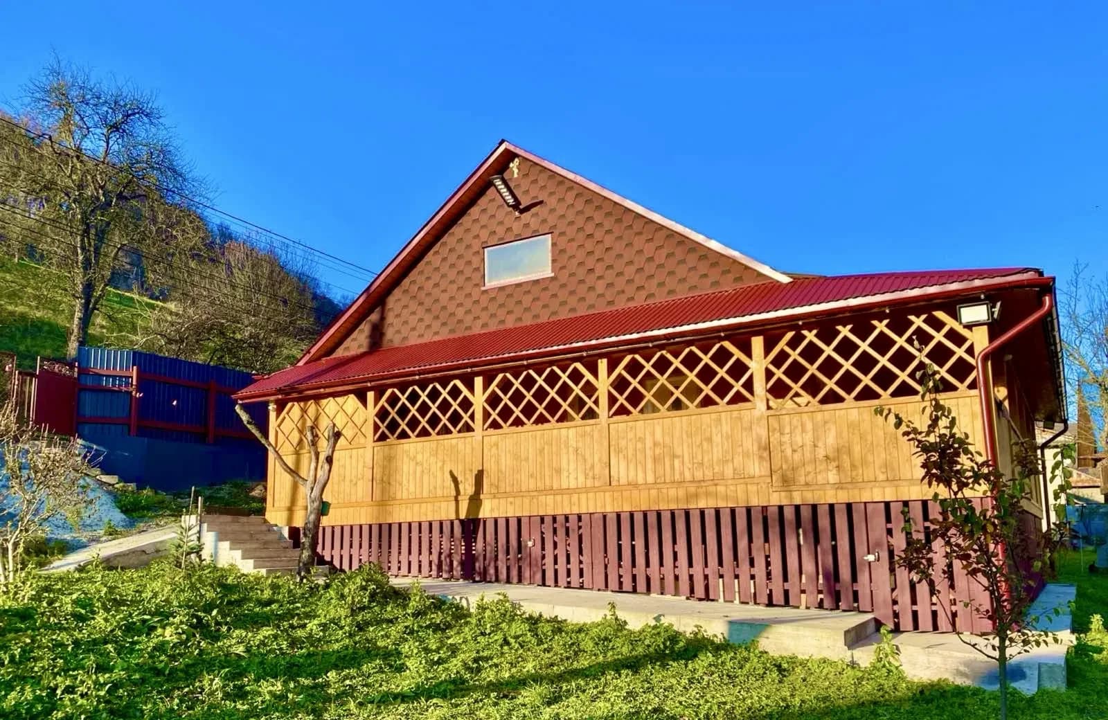 Садиба, Скотарське: тераса 23 м х 2,30 м, EcoFlow, 6 місць - фото 2