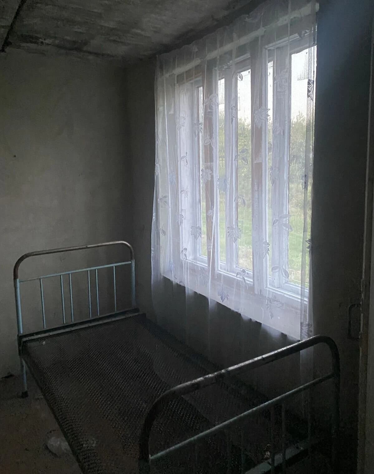 Дача, Воля-Довголуцька: цегляні стіни, централізоване опалення - фото 3