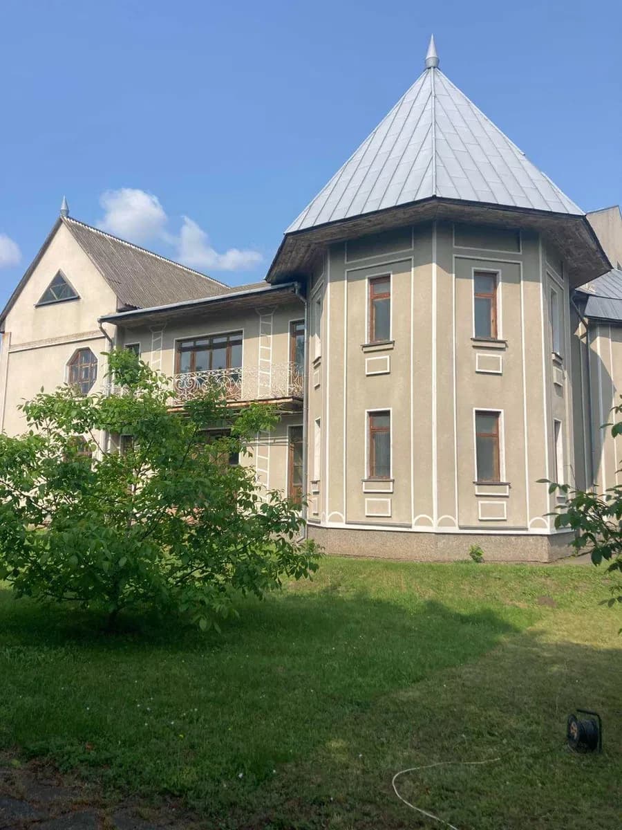 Приміщення, Лубни: під бізнес, 40 соток землі