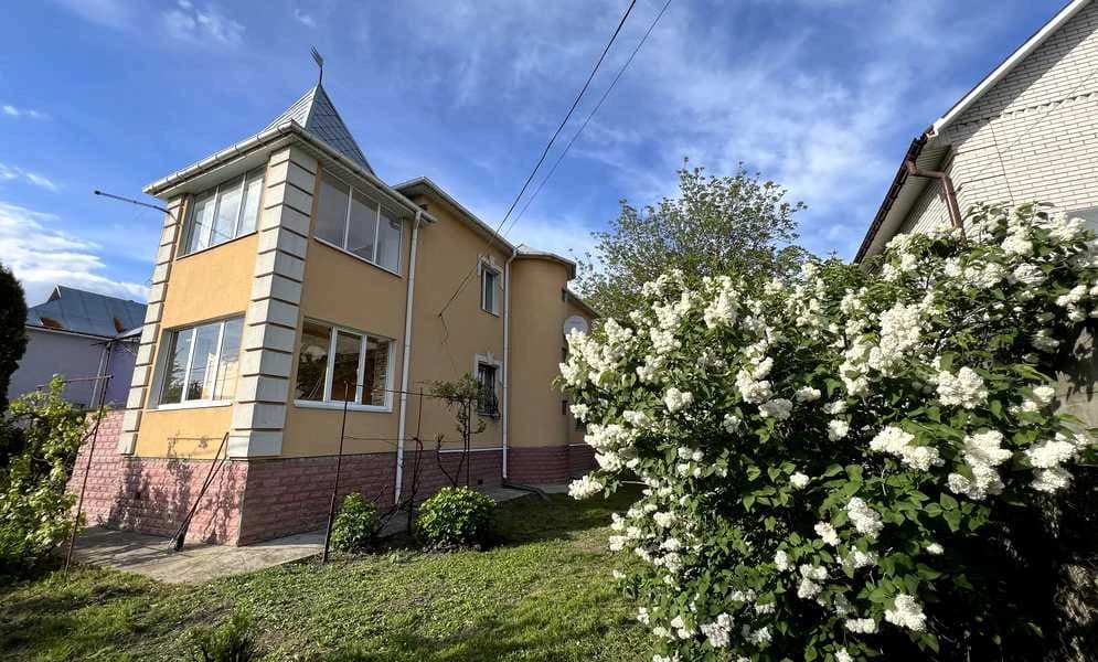 Котедж, Квітневе: басейн, 5 спальних кімнат