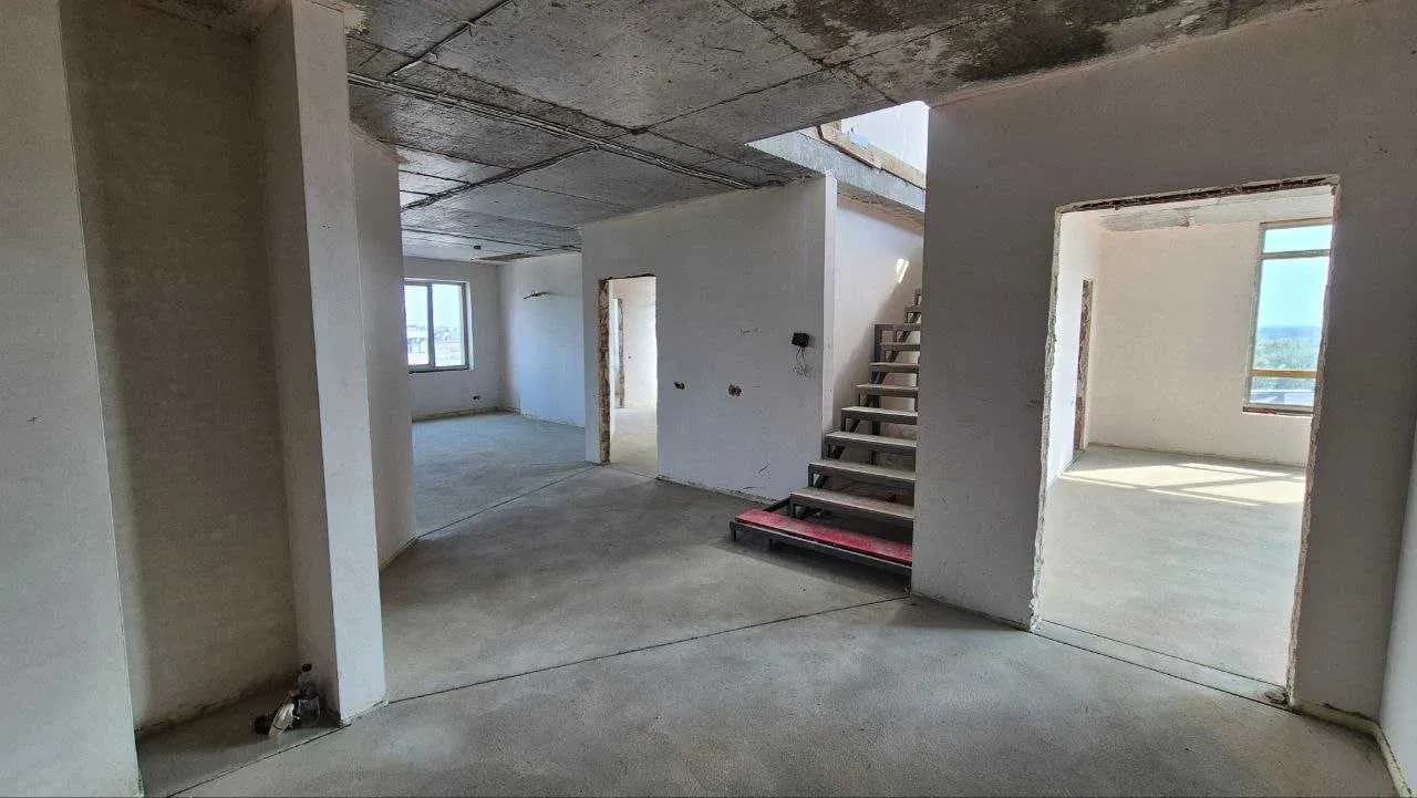 Пентхаус у ЖК River Park 2: тераса 73 м², вид на гори - фото 3