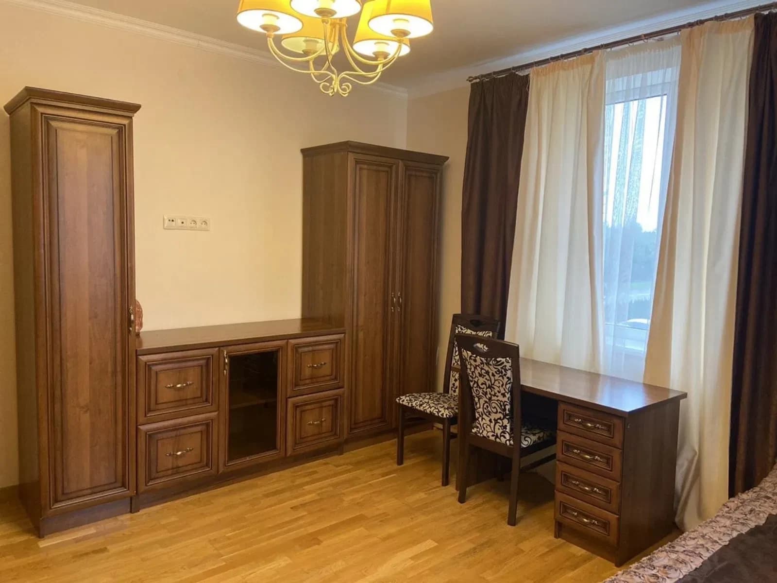 2-кімнатна квартира, Сихівський: євроремонт, меблі та техніка - фото 3